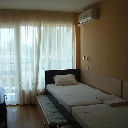 Guest Lada 1 Guest house 2*